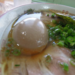 伊達屋 - チャーシュウメン大盛り＋煮たまご＠ズームアップ