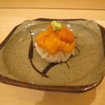 鮨 さいとう - 北海道のバフン雲丹握り3