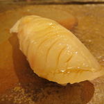 鮨 さいとう - 平目握り