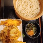 丸亀製麺 - 