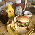 Y'z BURGER - Y'z バーガー