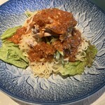 中国料理 盧山 - 冷たい麺が最高においしい棒棒鶏冷麺。