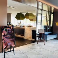 The Living Room with SKY BAR - 