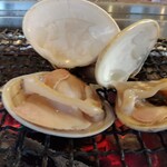 Grilled clams