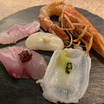 東京ミート酒場 - 鮮魚のカルパッチョ5種盛り合わせ