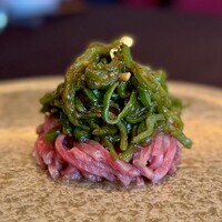 スーツァンレストラン陳 横浜店 - 和牛サーロインを使用した当店スペシャリテのチンジャオロース