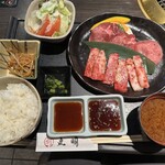 Hida Gyuu Yakiniku Kankoku Ryouri Maruaki - 牛タン・飛騨牛カルビ焼肉御膳