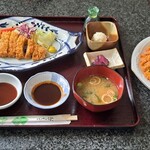 212766887 - とんかつ定食、チキンライス(大)