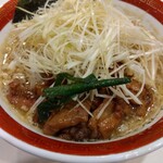 Horumon Ramen Famirishokudou - ネギ盛ホルモンラーメン　味噌