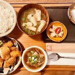 cafe caho - ランチ★ /若鶏とムネ肉 チキンカツの定食