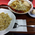 Rairai Tei - 半ラーメン醤油と半チャーハンセット