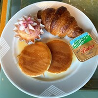 SATSUKI  - クロワッサン、あまおうデニッシュ、パンケーキ