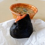 おむすびカフェ 結 - 料理写真:鮭 300円