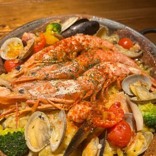 Once you try it, you'll definitely be hooked! Our proud paella♪