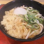 麺家 - かけうどん２２０円なり。天かす手作りなんですね。