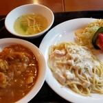 トエニ - 料理写真:カレーとパスタのセット