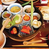 やさい家めい 表参道ヒルズ店 - 少しづついただけるのが嬉しい