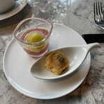 ANAインターコンチネンタル安比高原リゾート - アフタヌーンティーのセイボリー。丸いのはトマト。