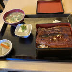 なか里 - うな重　1500円