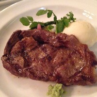 AKARENGA STEAK HOUSE - 