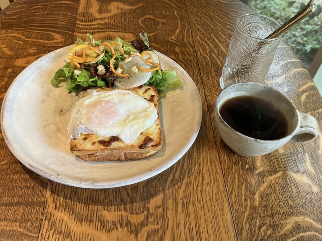 8 hachi 食パンとコーヒーとおやつ - 黒江/パン | 食べログ