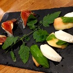 ウエストパパ - ＤＡＹ－４：生ハム・イチヂク、桃・フレッシュモッツァレラ