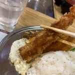 キッチン あずま - 海老フライ♡