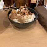 麺屋 なおと - セットのチャーシュー丼（200円）