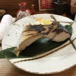 お魚と地酒 魚舟 - ぶりカマ塩焼き