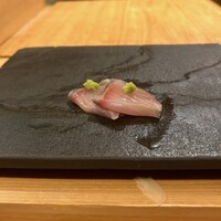 鮨よしかわ 恵比寿 - カンパチ