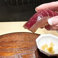 赤坂 鮨大谷 - 鮪の漬け