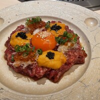 牛刺しと焼肉 仔虎 クリスロード店 - 