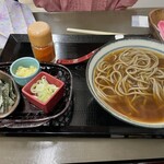 菫 - かけそば550円