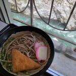 Resutorano Obokekyou Mannaka - 下に激流を眺めながらお蕎麦
