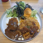 長崎トルコライス食堂 - デミロースかつとミニメンチカツカレーの日替わりトルコライス