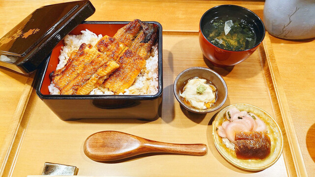 Honkaku Sumibi Yaki Unagi En Kyoto Sanjo Ten photo 3
