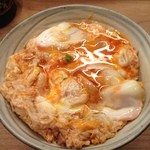 鳥つね自然洞 - 親子丼アップ