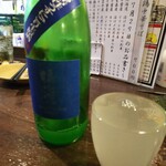 金町製麺 - 日本酒「鳴海の夏の活性うすにごり」
