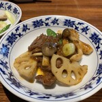 重慶飯店 - 牛肉の山山椒唐辛子炒め