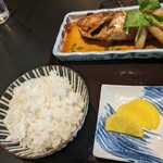 酒場あらかぶ - あらかぶの煮つけ定食