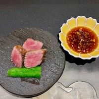 肉割烹ふたご 北新地店 - サーロインの炭焼き