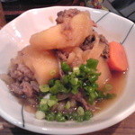 かまど - お通し　肉じゃが