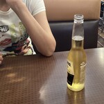 ヌードルハーツ - キャーーー！！！
            
            帰りは妻が運転ヽ(´o｀
            
            なのでオイラはチンカチンカの冷やっこいルービー♪
            
            ラーメン屋でコロナ。
            
            瓶はコレしか無かったのよ。
            