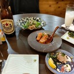 日本酒とビオワイン 立呑 奢酌楽 - 