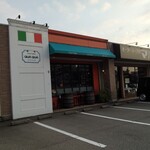 トラットリア クアクア - 外観