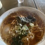 竜園 - ラーメン大盛り！