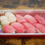 トミツネ水産 - ◉作りたて寿司 1,800円