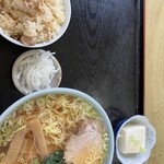 Ramen Eikou - aセット700円