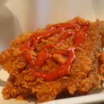 ケンタッキーフライドチキン - 料理写真:激辛ソースオンザレッドホットチキン
