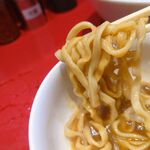 ラーメン二郎 - 生卵でスキ焼風に～♪